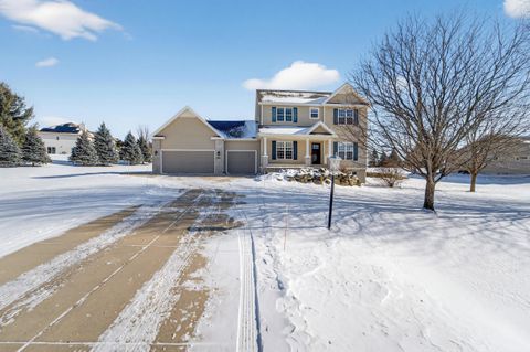 Photo of 7571 Heather Knoll Lane, Verona, WI 53593 (MLS # 2015193)
