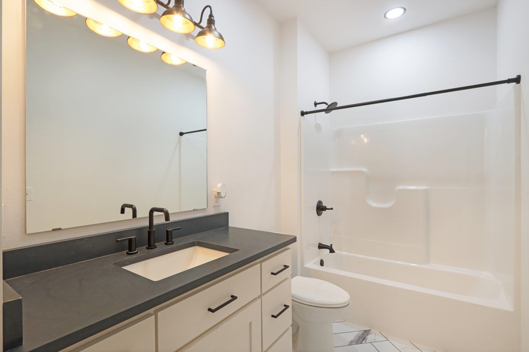 Reedsburg, Wisconsin 53959, United States, 3 Bedrooms Bedrooms, ,3 BathroomsBathrooms,Residential,Active,152263