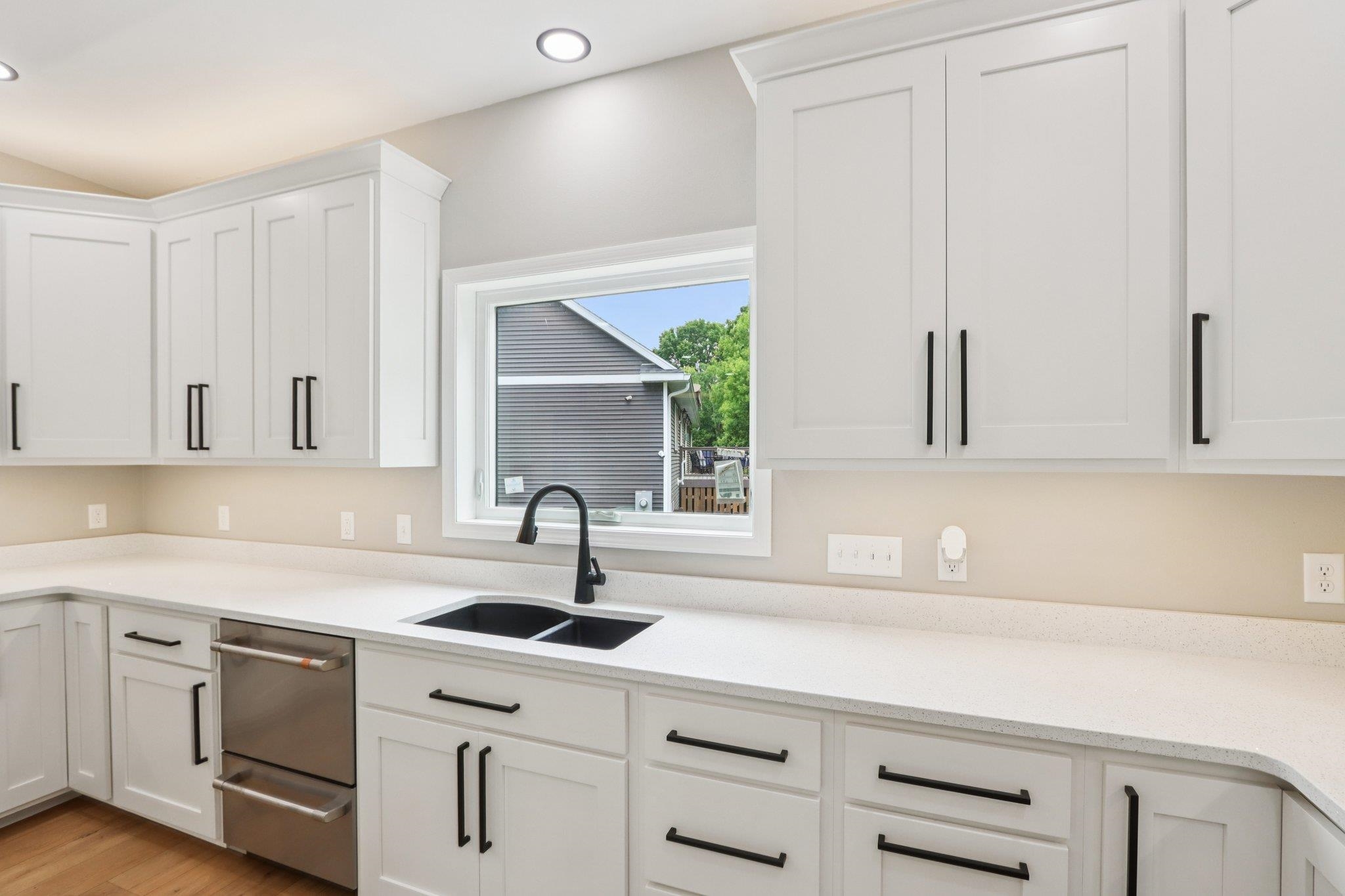 Reedsburg, Wisconsin 53959, United States, 3 Bedrooms Bedrooms, ,3 BathroomsBathrooms,Residential,Active,152263