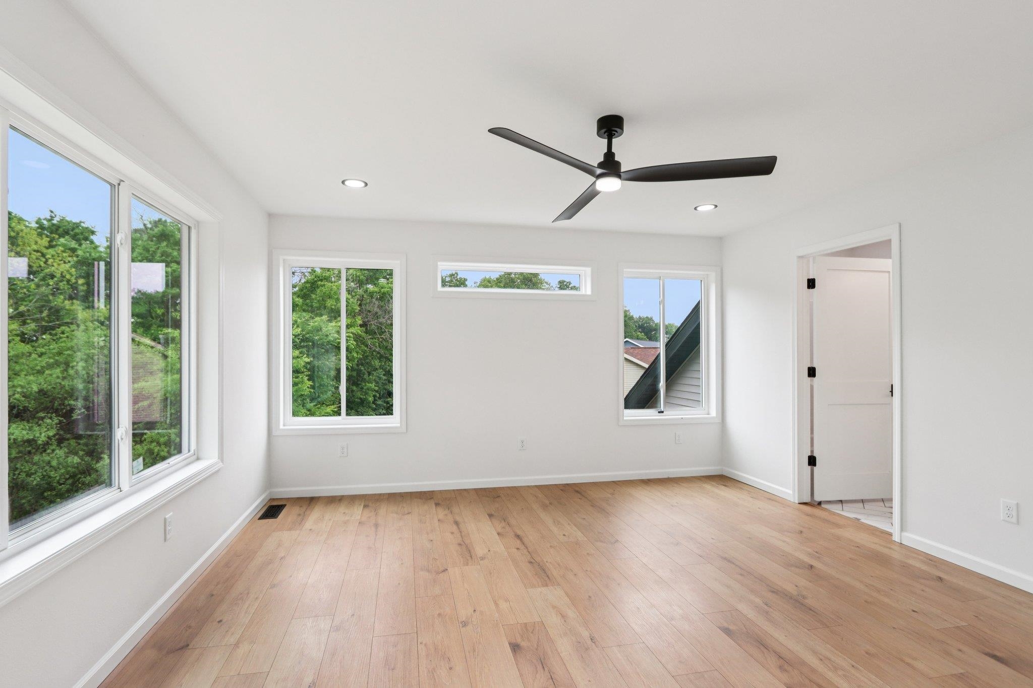 Reedsburg, Wisconsin 53959, United States, 3 Bedrooms Bedrooms, ,3 BathroomsBathrooms,Residential,Active,152263