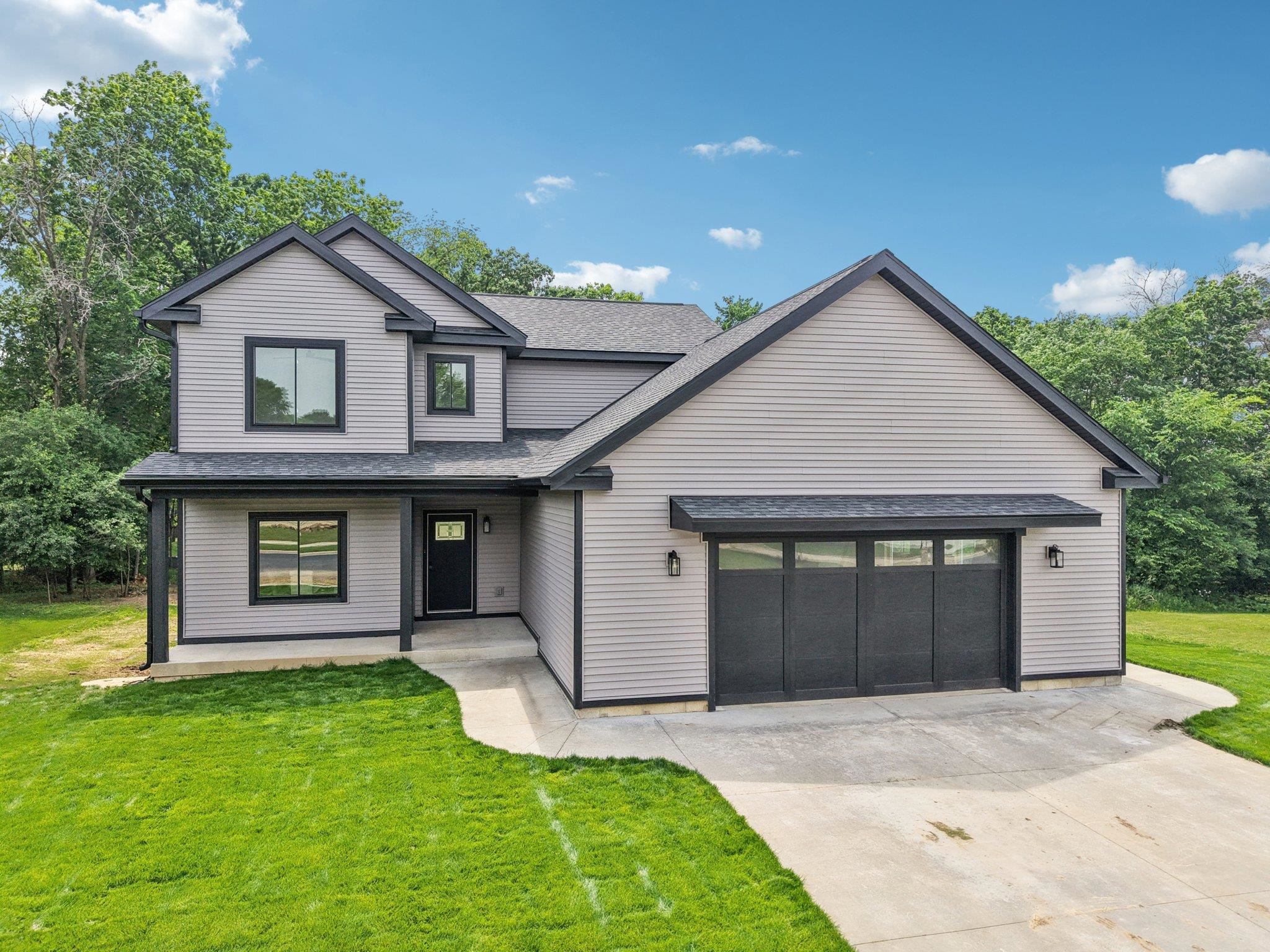 Reedsburg, Wisconsin 53959, United States, 3 Bedrooms Bedrooms, ,3 BathroomsBathrooms,Residential,Active,152263