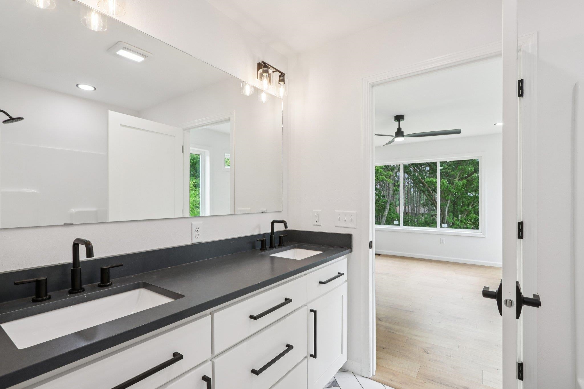 Reedsburg, Wisconsin 53959, United States, 3 Bedrooms Bedrooms, ,3 BathroomsBathrooms,Residential,Active,152263