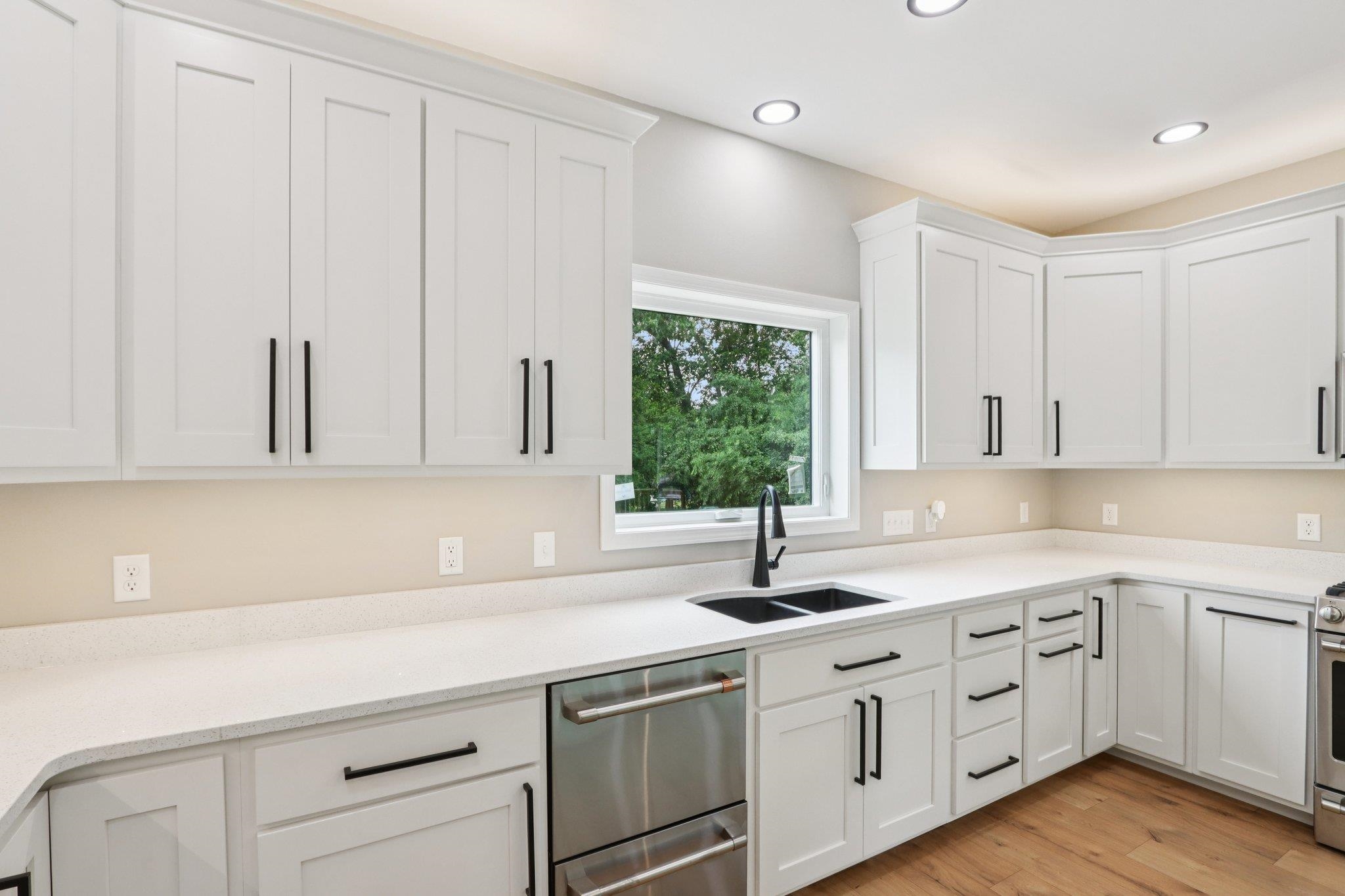 Reedsburg, Wisconsin 53959, United States, 3 Bedrooms Bedrooms, ,3 BathroomsBathrooms,Residential,Active,152263