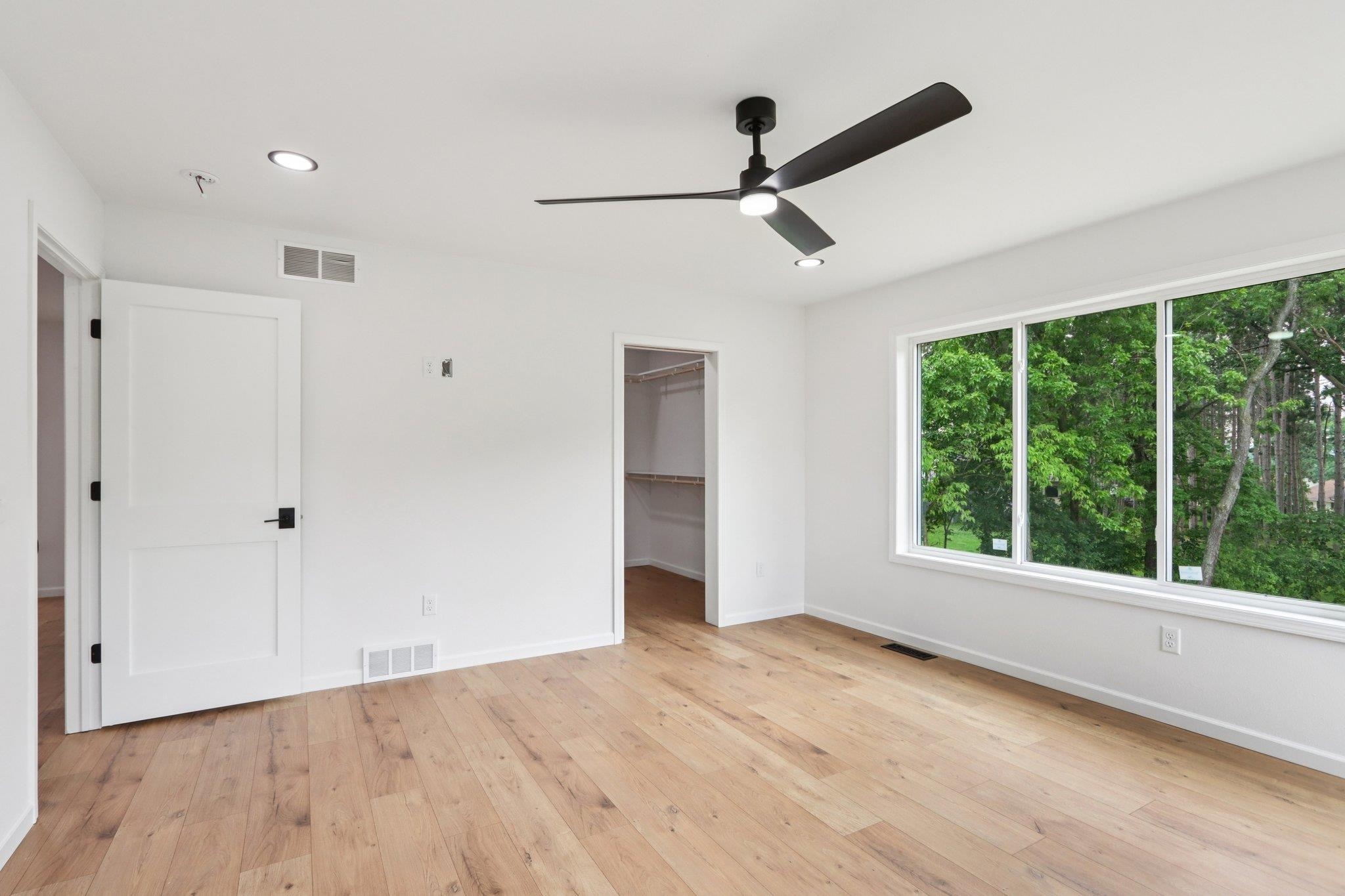 Reedsburg, Wisconsin 53959, United States, 3 Bedrooms Bedrooms, ,3 BathroomsBathrooms,Residential,Active,152263