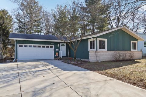 Photo of 2229 Westbrook Lane, Madison, WI 53711 (MLS # 2024505)