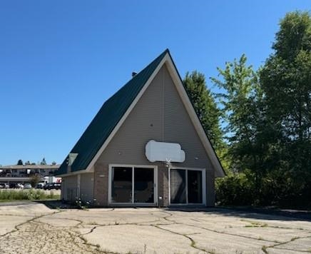 Photo 1 of 15 — 2563 Main Street, Cross Plains, WI 53528