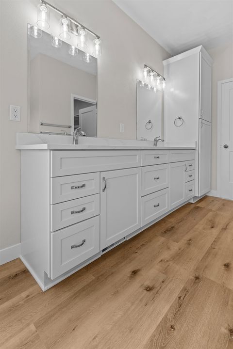 Tiny photo for 5611 N Vista Lane 5611 #5611, Janesville, WI 53548 (MLS # 2013025)