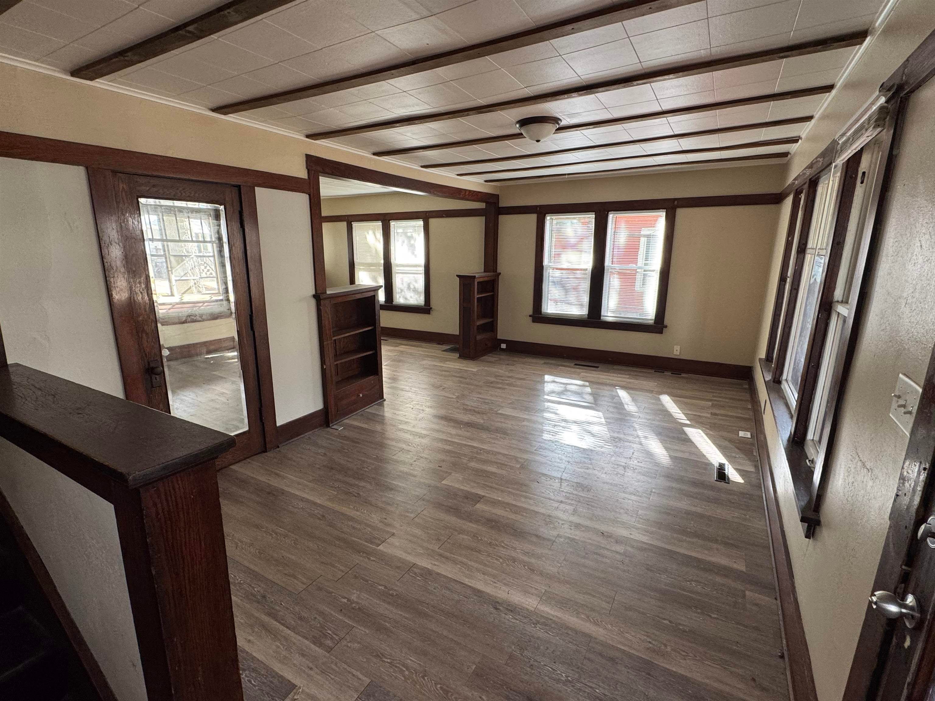 1337 Nelson Avenue - Photo 3
