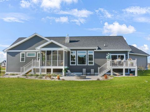 Tiny photo for 6682 Morning Dew Lane, Sun Prairie, WI 53590 (MLS # 2012717)