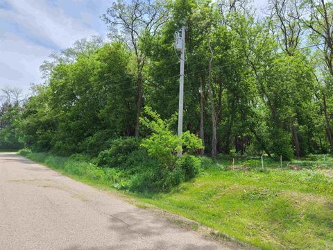 Tiny photo for L1 County Road T, Green Lake, WI 54941 (MLS # 1935841)