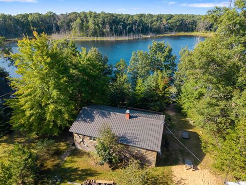 Photo of N6241 Long Lake Road, Plainfield, WI 54966 (MLS # 2007865)