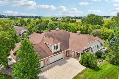 Photo of 1616 Bellewood Drive, Waunakee, WI 53597 (MLS # 2029720)