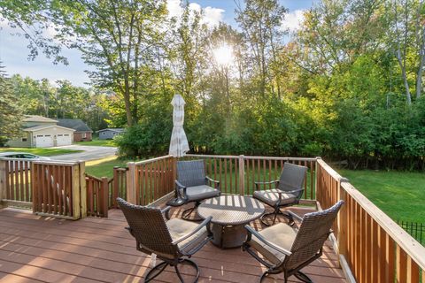 Tiny photo for 570 Sherwood Lane, Green Lake, WI 54941 (MLS # 2009451)