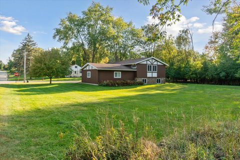 Tiny photo for 570 Sherwood Lane, Green Lake, WI 54941 (MLS # 2009451)