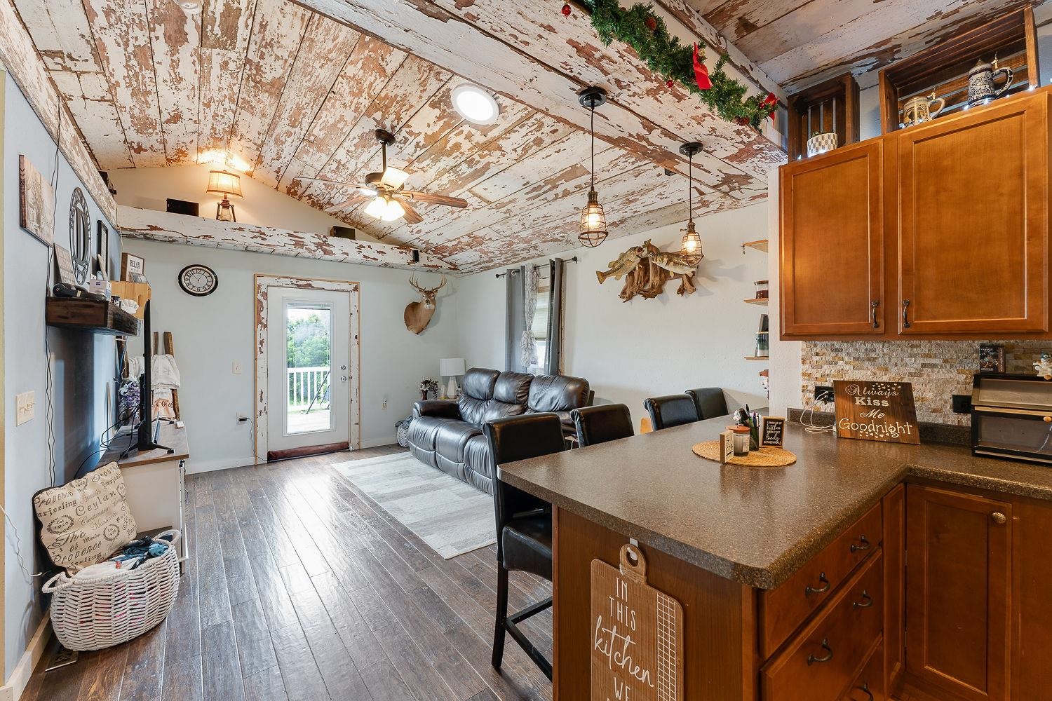 Hillsboro, Wisconsin 54634, United States, 3 Bedrooms Bedrooms, ,2 BathroomsBathrooms,Residential,Active,189868