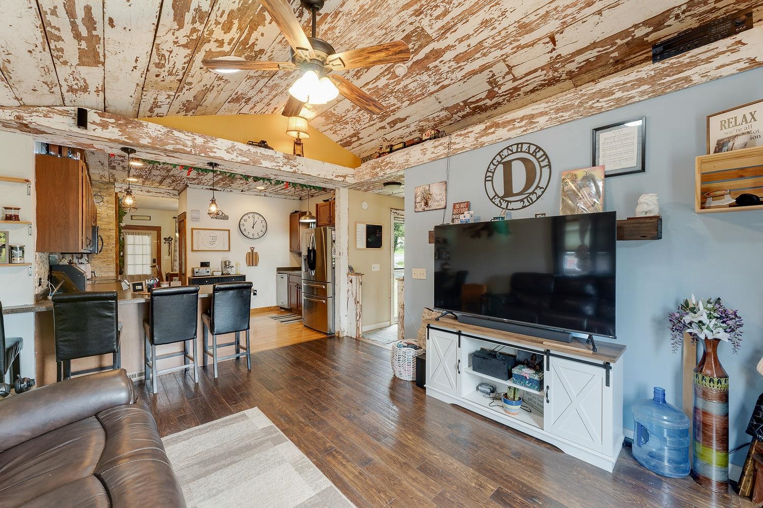 Hillsboro, Wisconsin 54634, United States, 3 Bedrooms Bedrooms, ,2 BathroomsBathrooms,Residential,Active,189868