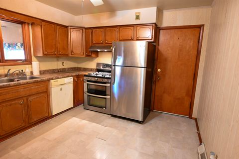 Tiny photo for W8108 Dunning Road, Pardeeville, WI 53954 (MLS # 2012961)