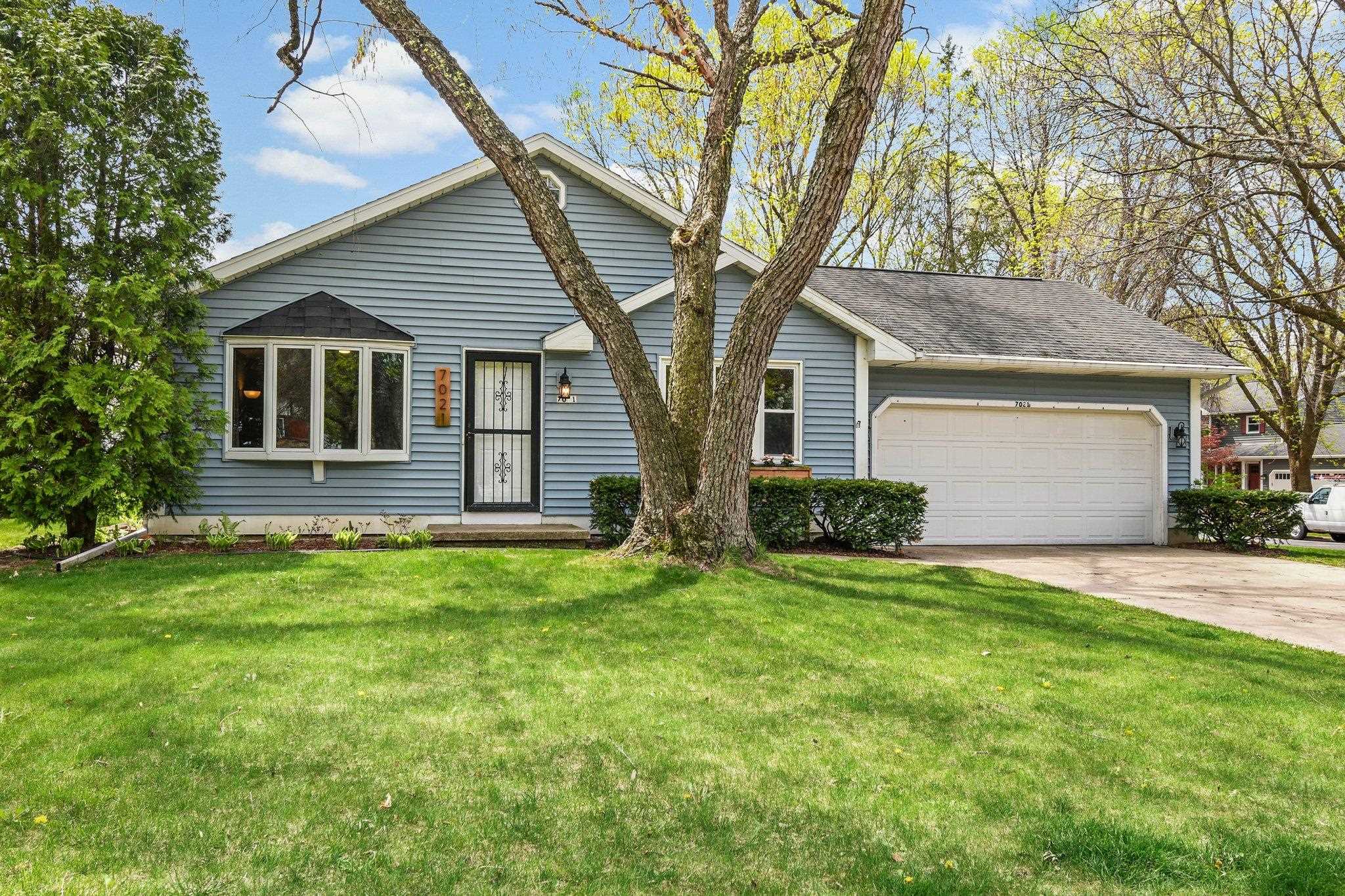 7021 Carnwood Road