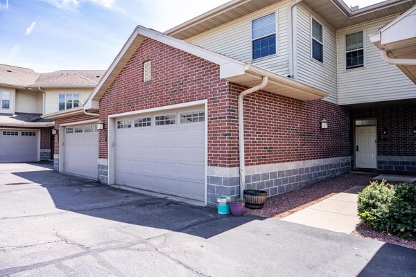 670 E LAKE AVE UNIT 203, WISCONSIN DELLS, WI 53965 - Image 2ebddfefa8eb55bbe190767a7c124e2d/2294596796