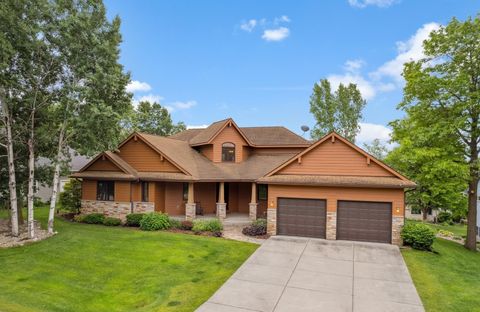 Photo of E12239 Timber Ridge Trail, Prairie Du Sac, WI 53578 (MLS # 2000202)