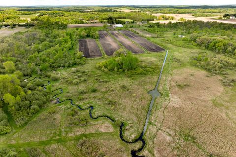 Photo of N402 24th Avenue, Neshkoro, WI 54960 (MLS # 1996067)