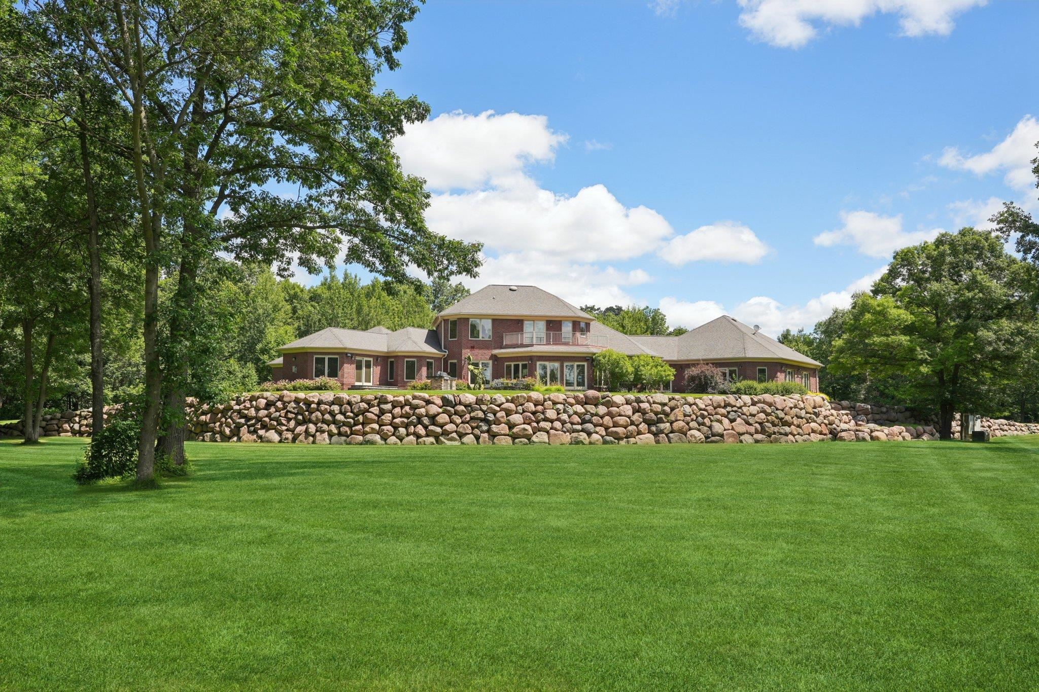 2688 Scenic Drive