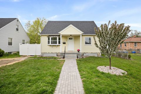 Photo of 2830 Hoard Street, Madison, WI 53704 (MLS # 2021992)