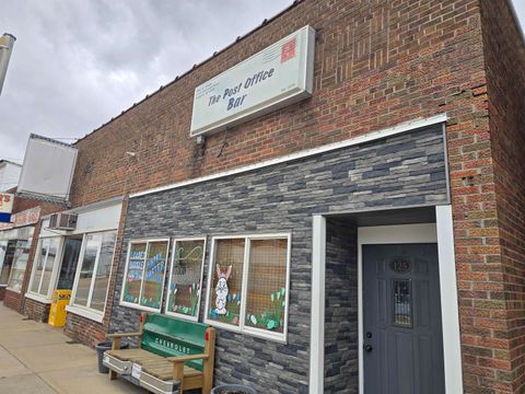 Photo of 125 W BANNERMAN Avenue, Redgranite, WI 54970 (MLS # NE50308673)