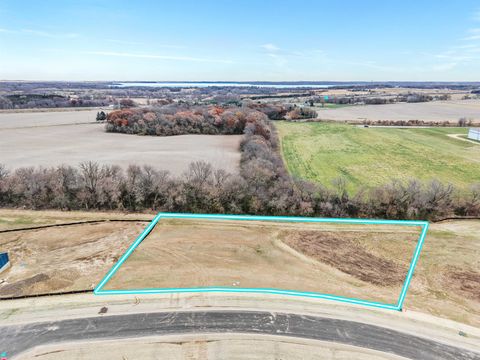 Photo of Lot 6 Hawks View Drive, Edgerton, WI 53534 (MLS # 2013230)