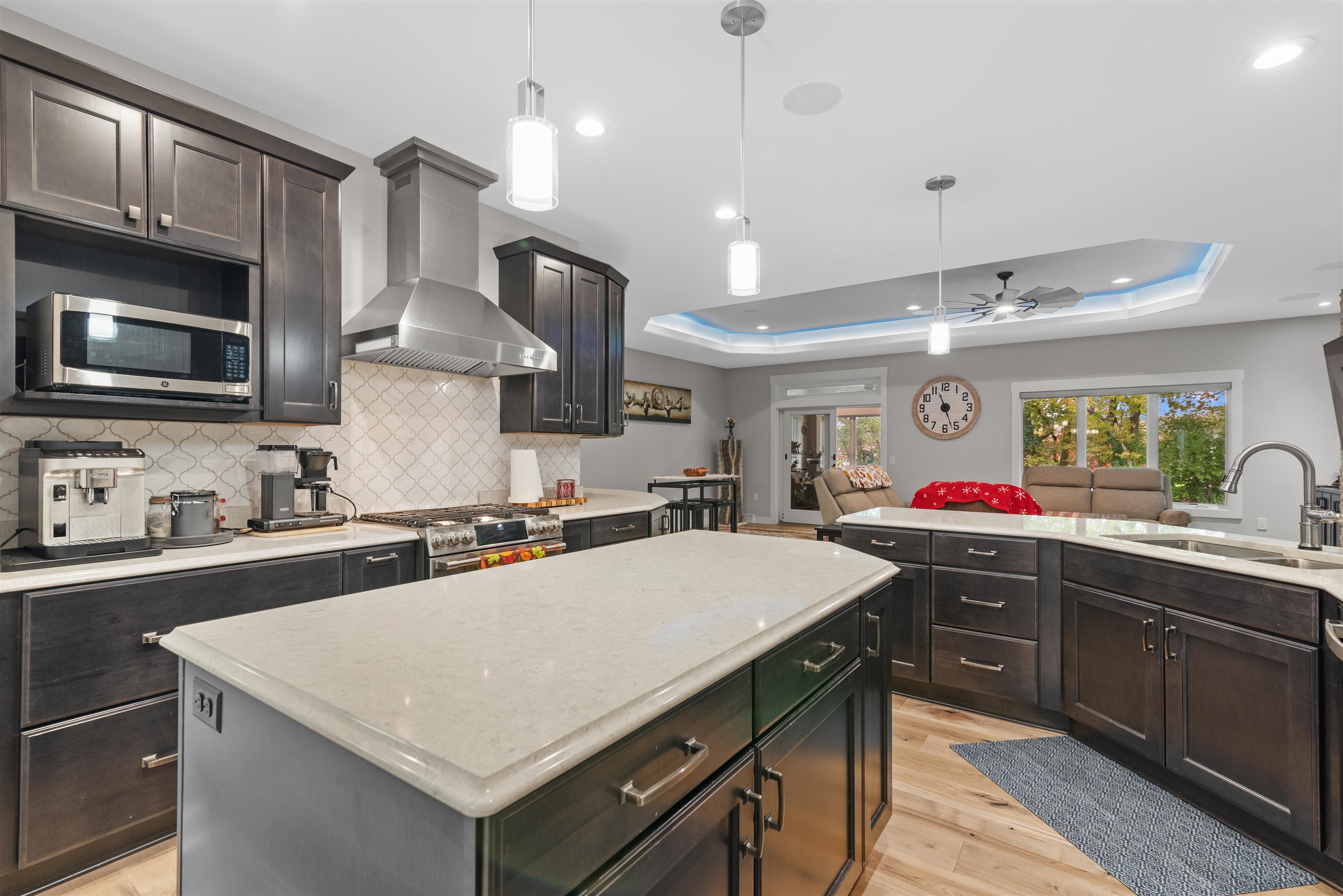 Fort Atkinson, Wisconsin 53538, United States, 3 Bedrooms Bedrooms, ,3 BathroomsBathrooms,Residential,Active,237316