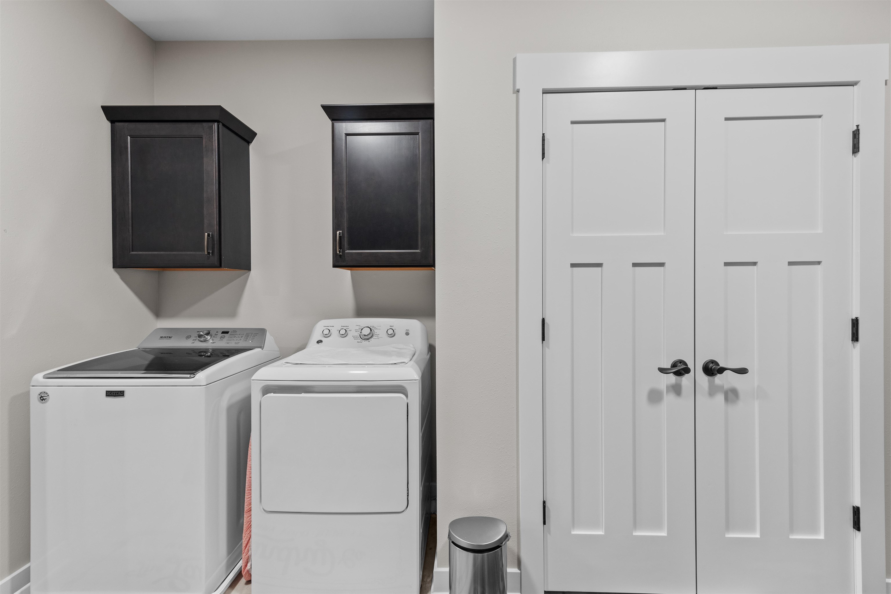 Fort Atkinson, Wisconsin 53538, United States, 3 Bedrooms Bedrooms, ,3 BathroomsBathrooms,Residential,Active,237316