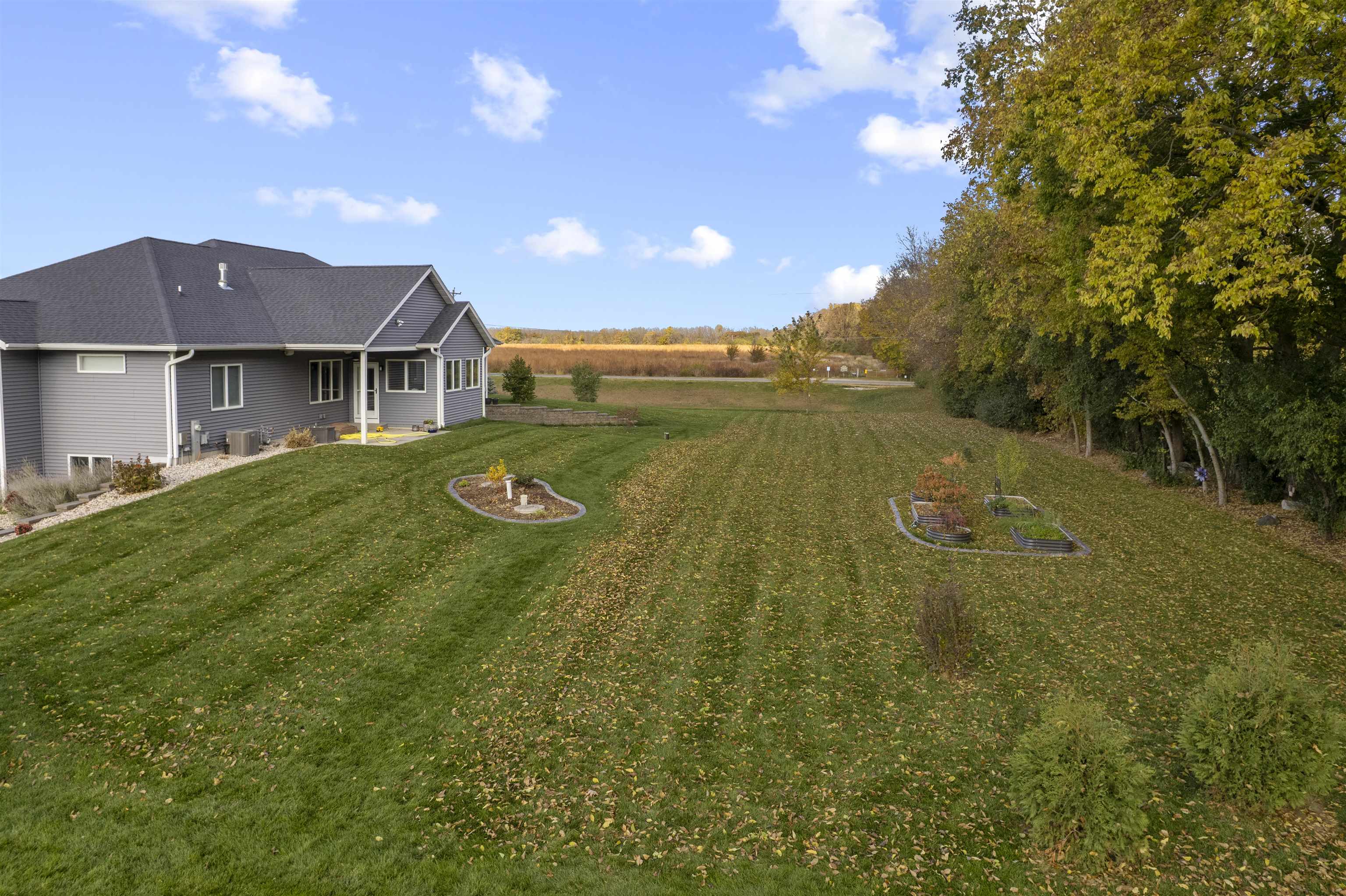 Fort Atkinson, Wisconsin 53538, United States, 3 Bedrooms Bedrooms, ,3 BathroomsBathrooms,Residential,Active,237316