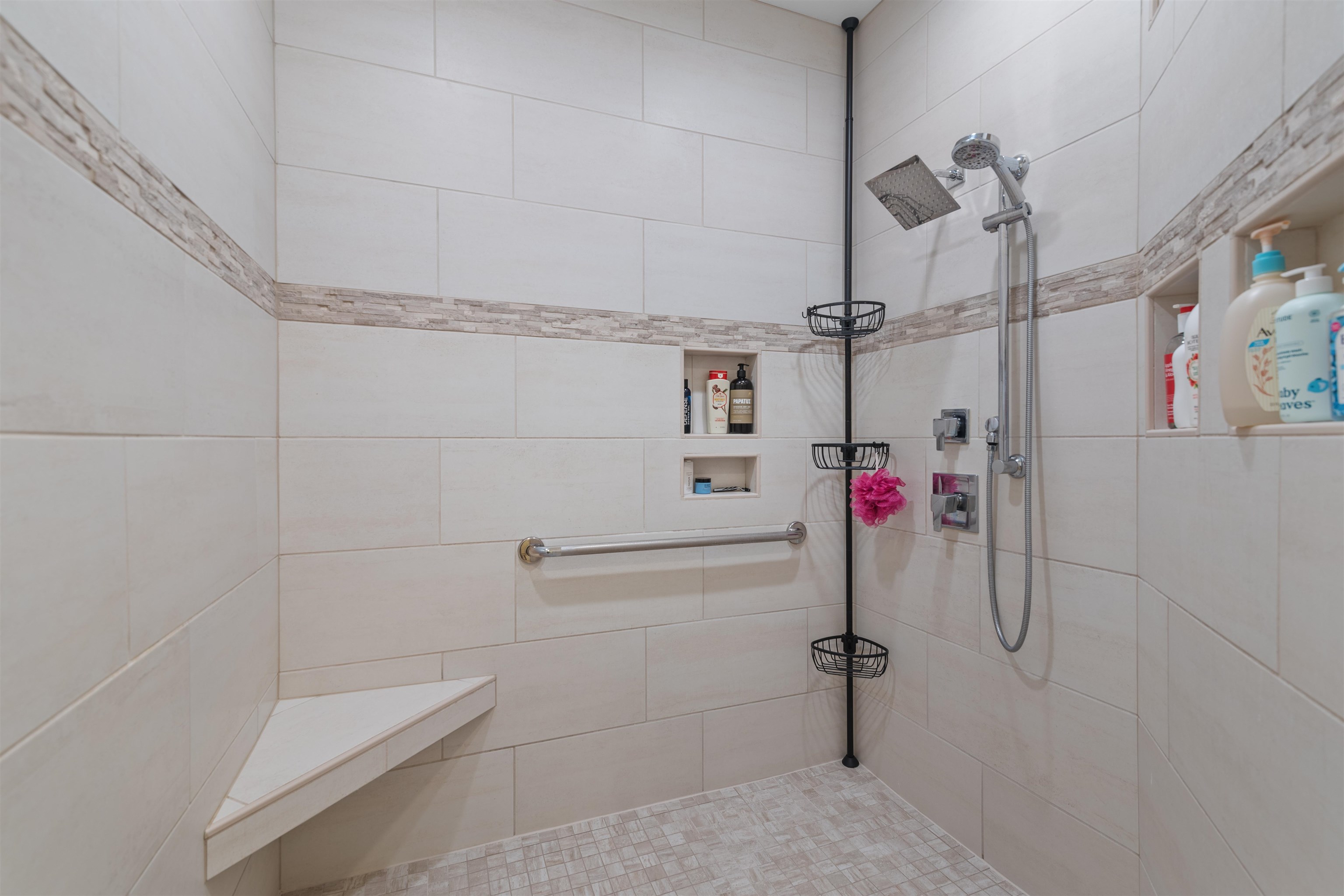 Fort Atkinson, Wisconsin 53538, United States, 3 Bedrooms Bedrooms, ,3 BathroomsBathrooms,Residential,Active,237316