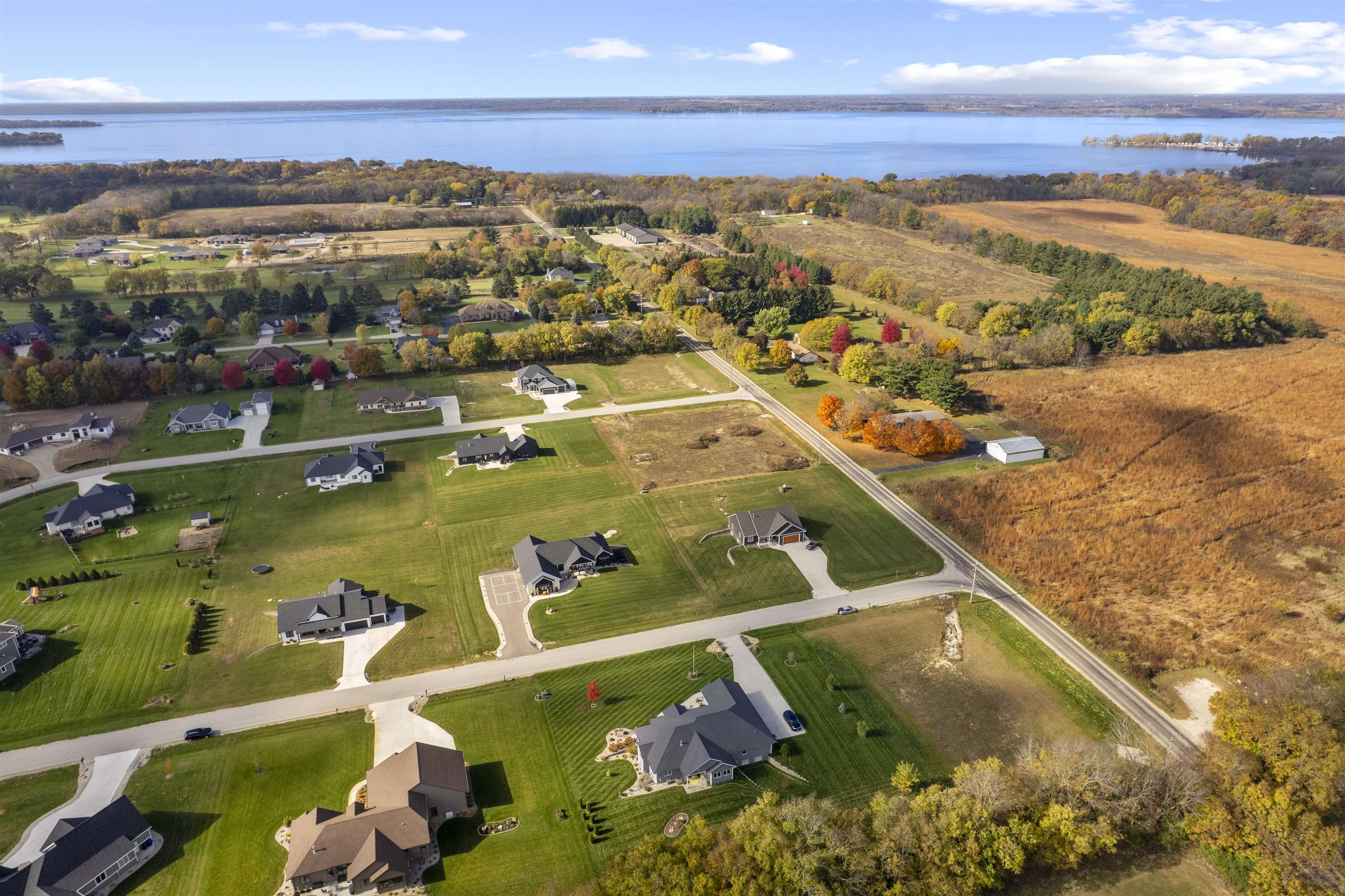 Fort Atkinson, Wisconsin 53538, United States, 3 Bedrooms Bedrooms, ,3 BathroomsBathrooms,Residential,Active,237316