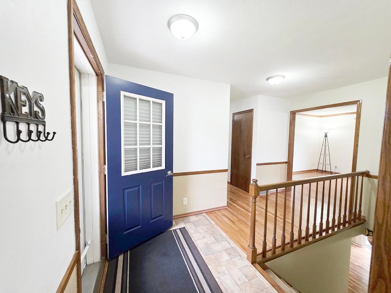 4211 Wilshire Lane