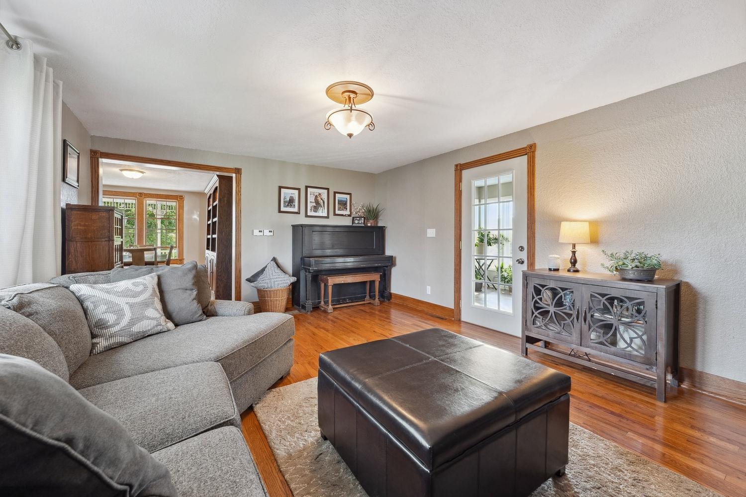 Wonewoc, Wisconsin 53968, United States, 3 Bedrooms Bedrooms, ,2 BathroomsBathrooms,Residential,Active,42736