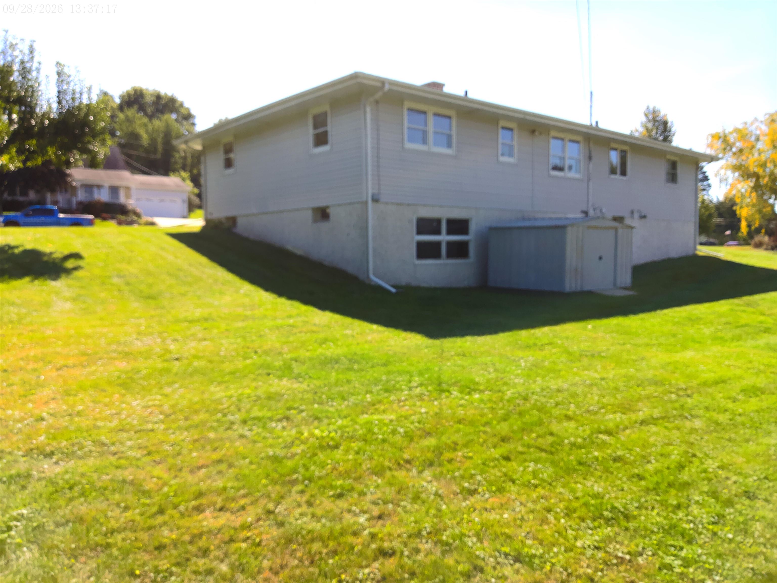 202 SUNSET Drive