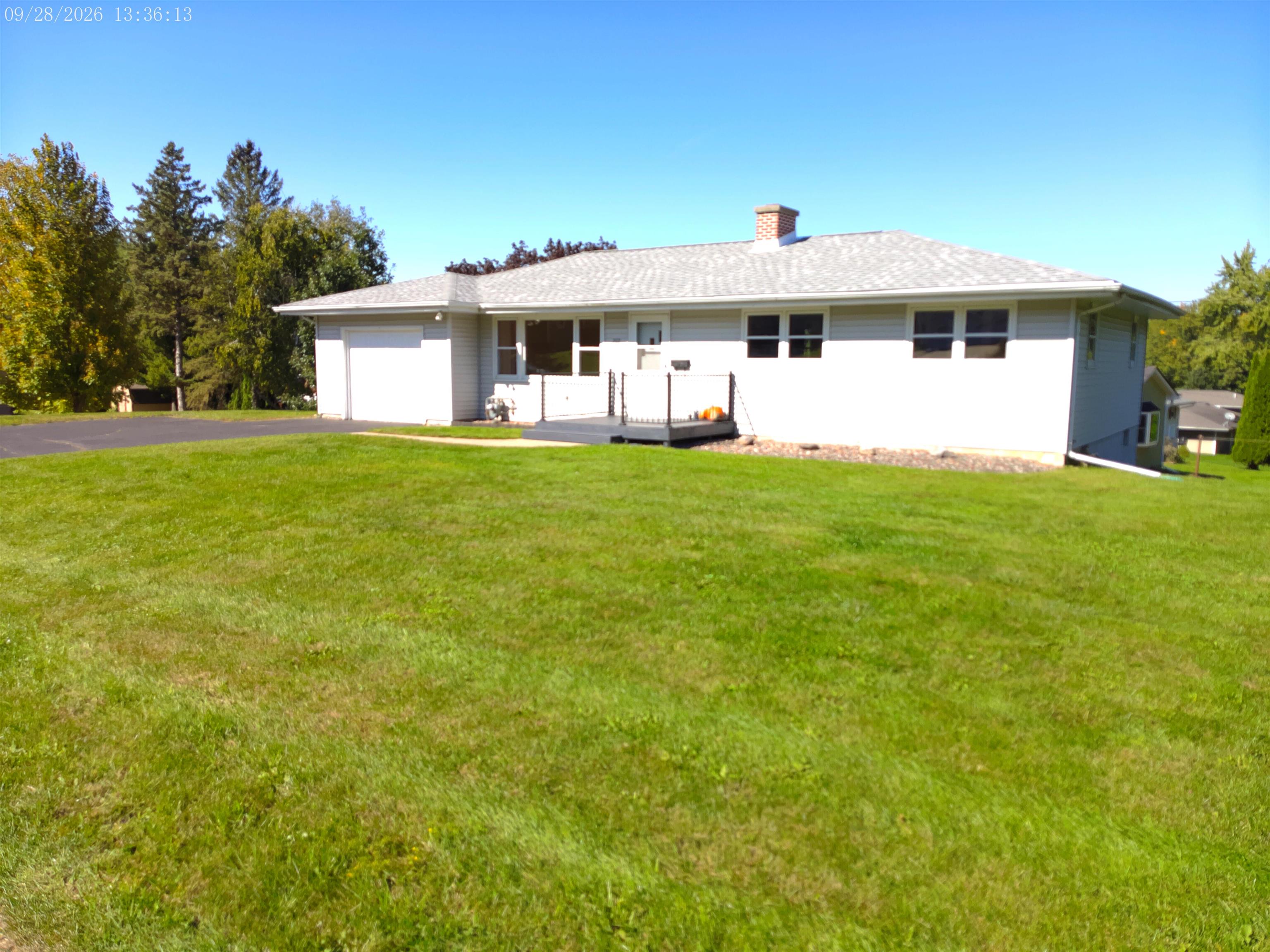 202 SUNSET Drive