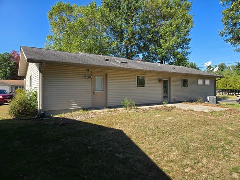 Tiny photo for 402 A Quincy Street, Friendship, WI 53934 (MLS # 2009976)