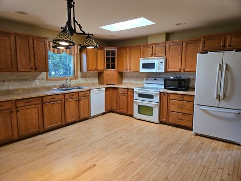 Tiny photo for 402 A Quincy Street, Friendship, WI 53934 (MLS # 2009976)