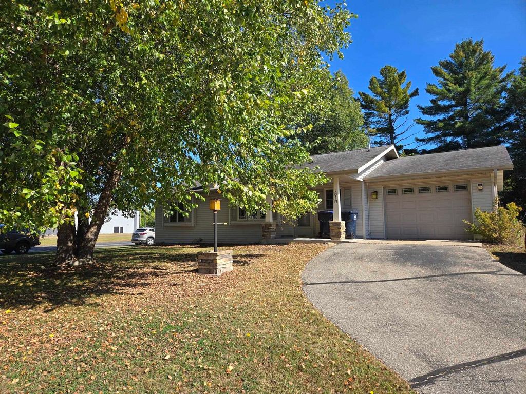 Photo for 402 A Quincy Street, Friendship, WI 53934 (MLS # 2009976)