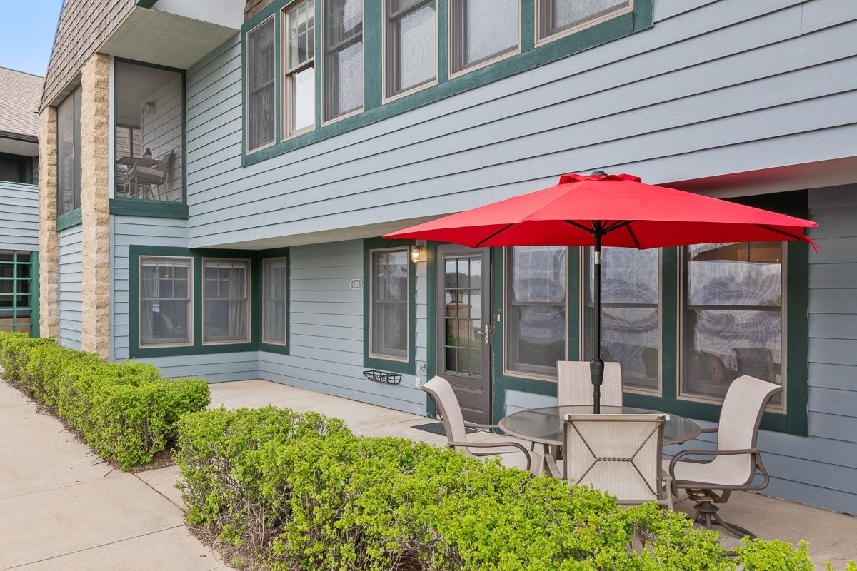 459 Lake Street 101C
