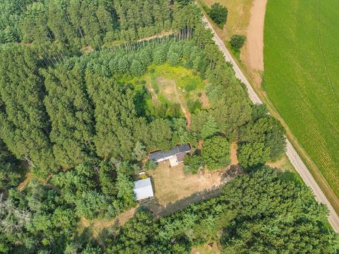 Tiny photo for 231 Cottonville Lane, Coloma, WI 54930 (MLS # 2006084)