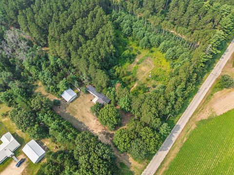 Tiny photo for 231 Cottonville Lane, Coloma, WI 54930 (MLS # 2006084)