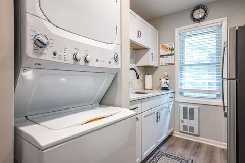 Tiny photo for 8 Spruce Trail 8 #8, Wisconsin Dells, WI 53965 (MLS # 2006064)