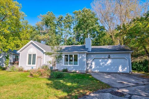 Photo of 7145 E Valley Ridge Drive, Madison, WI 53719 (MLS # 2015408)