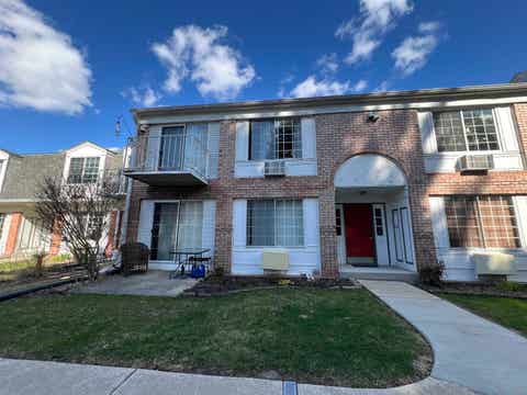 Photo of 2142 Allen Boulevard 4 #4, Middleton, WI 53562 (MLS # 2017985)