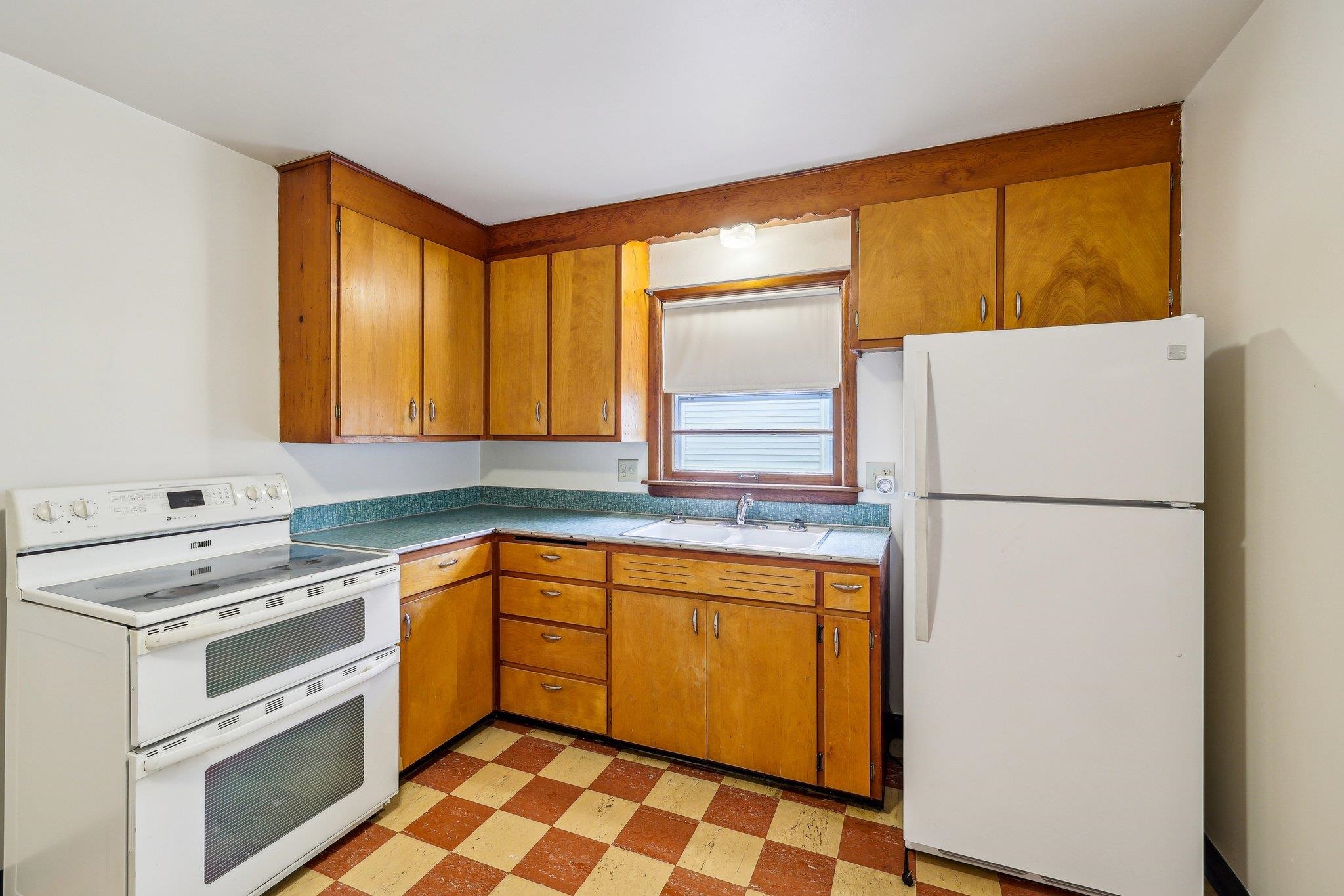 Madison, Wisconsin 53714, United States, 4 Bedrooms Bedrooms, ,2 BathroomsBathrooms,Residential,Active,134339