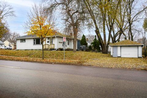 Tiny photo for 709 Dempsey Road, Madison, WI 53714 (MLS # 2012495)