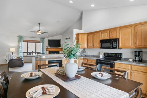 Photo of 4229 Baybrook Drive, Janesville, WI 53546 (MLS # 2014103)